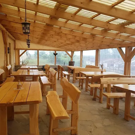 Bio Farma & Zlaty Hyl Konukevi