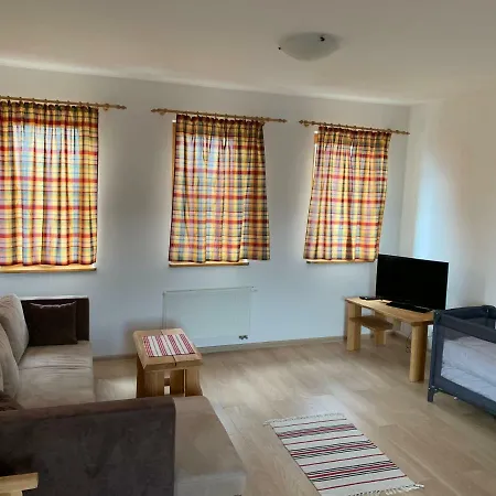 Bio Farma & Zlaty Hyl Konukevi 4*