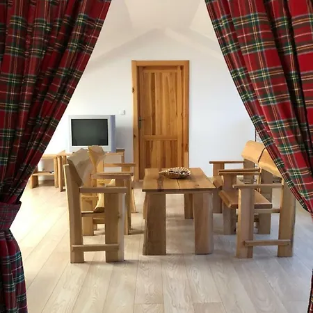 Bio Farma & Zlaty Hyl Konukevi Novacany