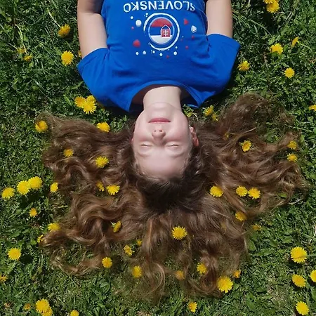 Bio Farma & Zlaty Hyl Konukevi Novacany