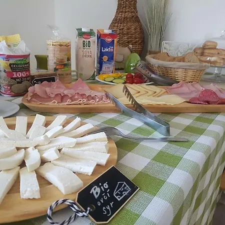 Bio Farma & Zlaty Hyl